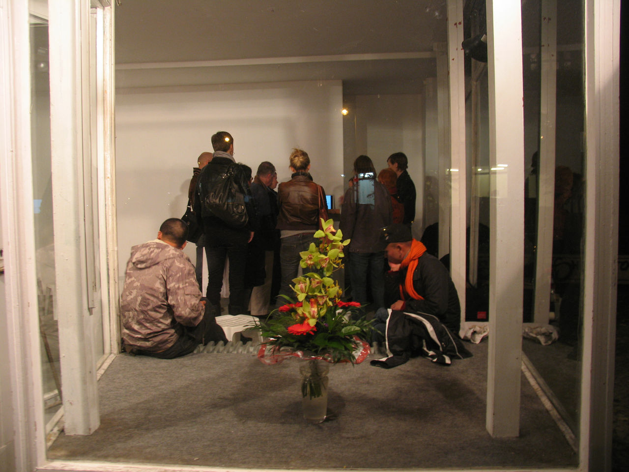 Photographic documentation of RYLLEGA Berlin (Talk: Hanoi's art scene and Ryllega Hanoi, 16 September 2008)